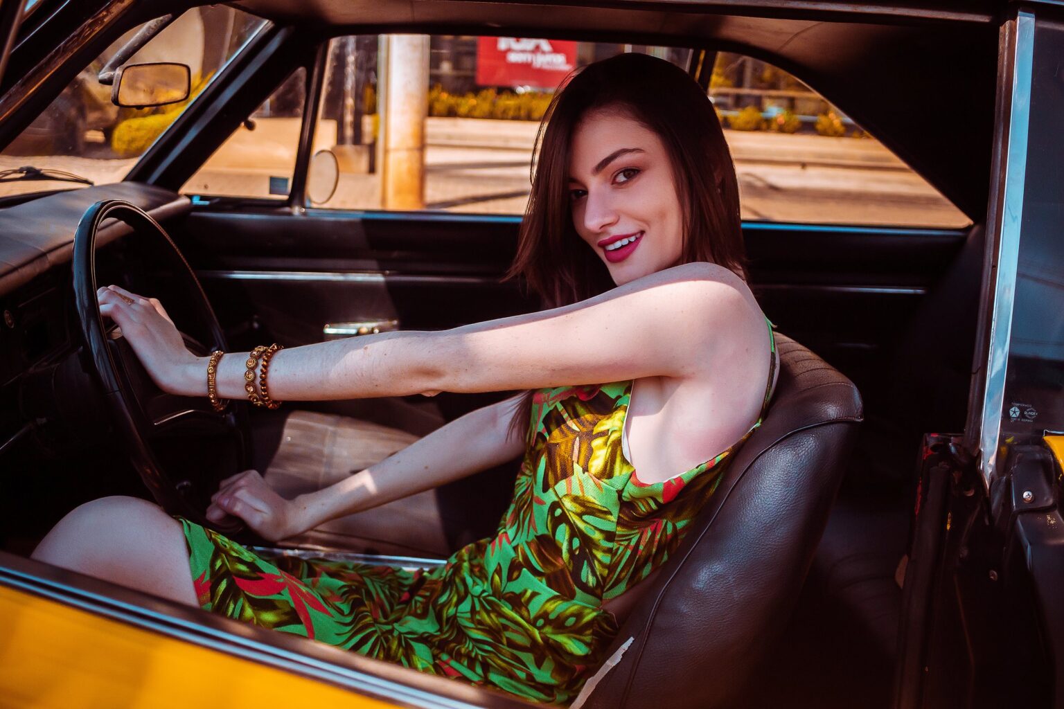 Ana Clara · Dodge Charger 1969, Ensaio feminino, fotografia de Jhesley Xavier